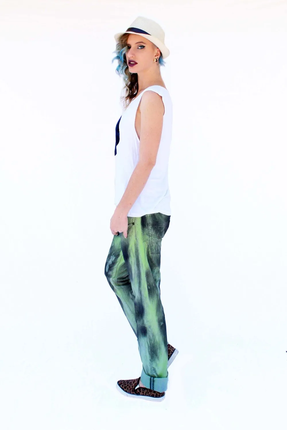 Acid green spray paint splatter jeans | Unisex size L