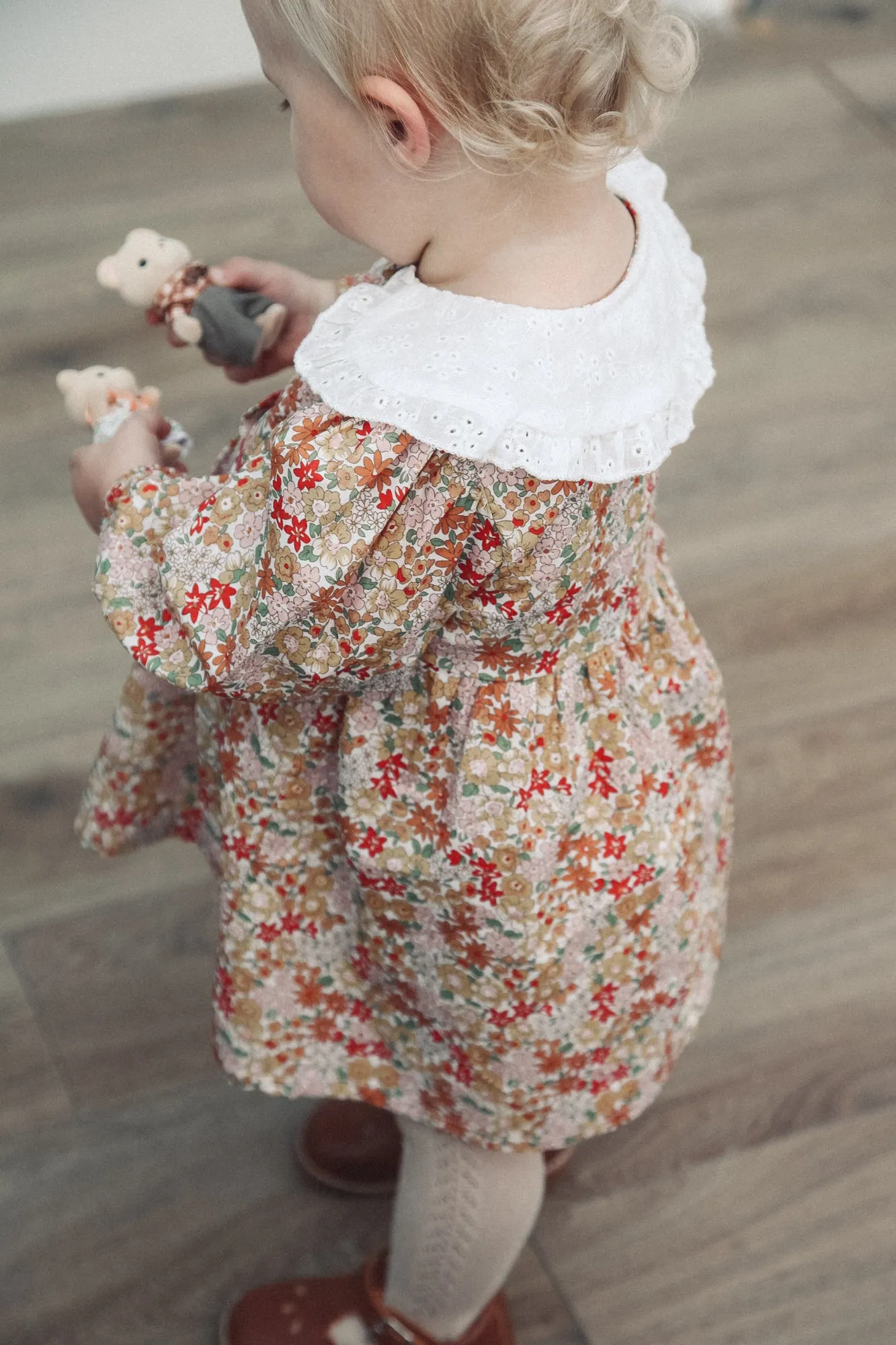 Floral & White Broderie Oversized Collar Dress