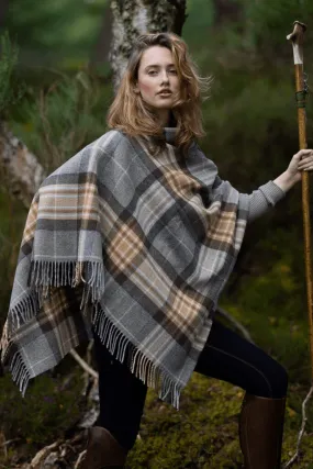 Tartan Poncho (Mara)