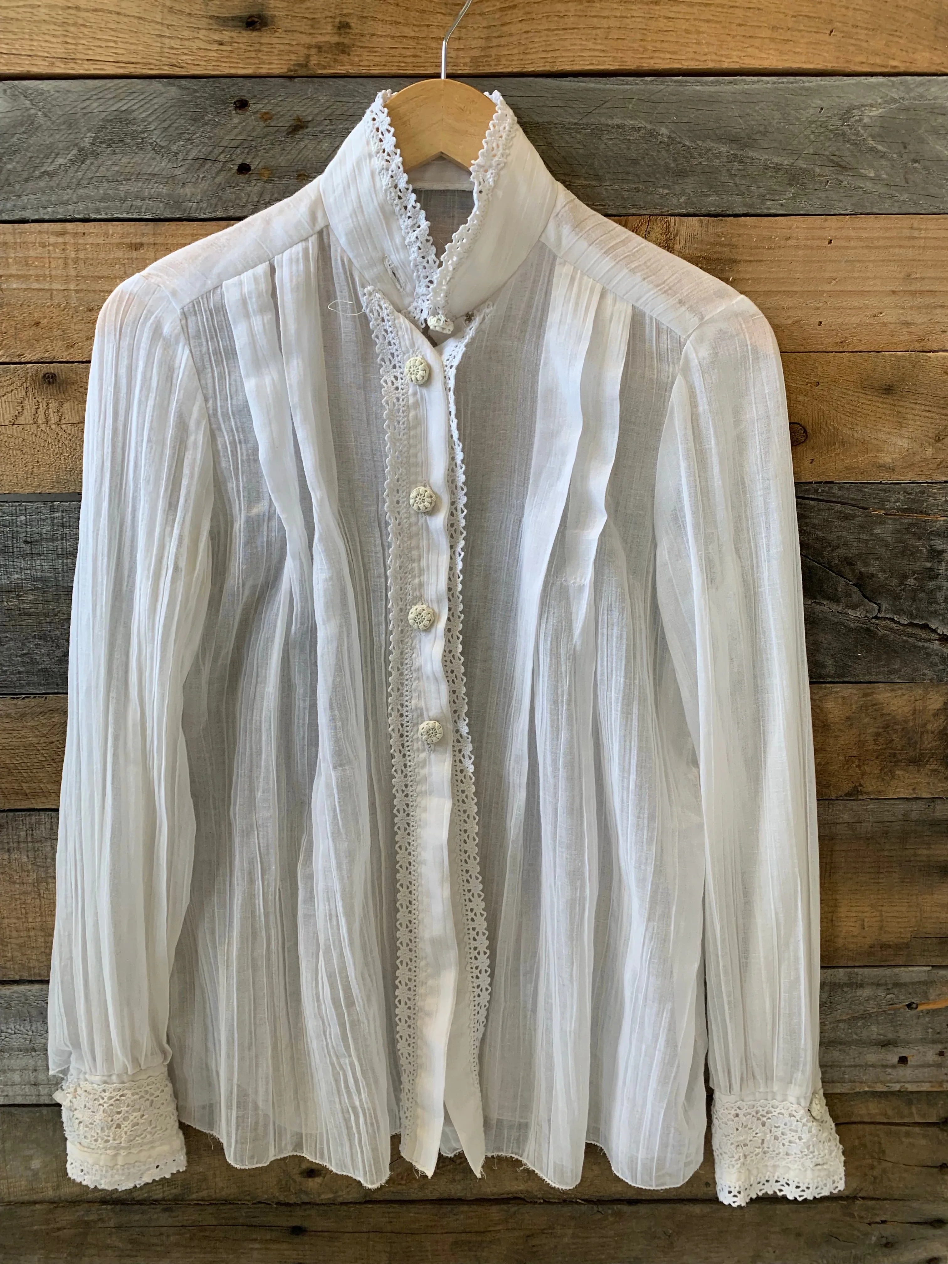 Vintage Elegant Button Down